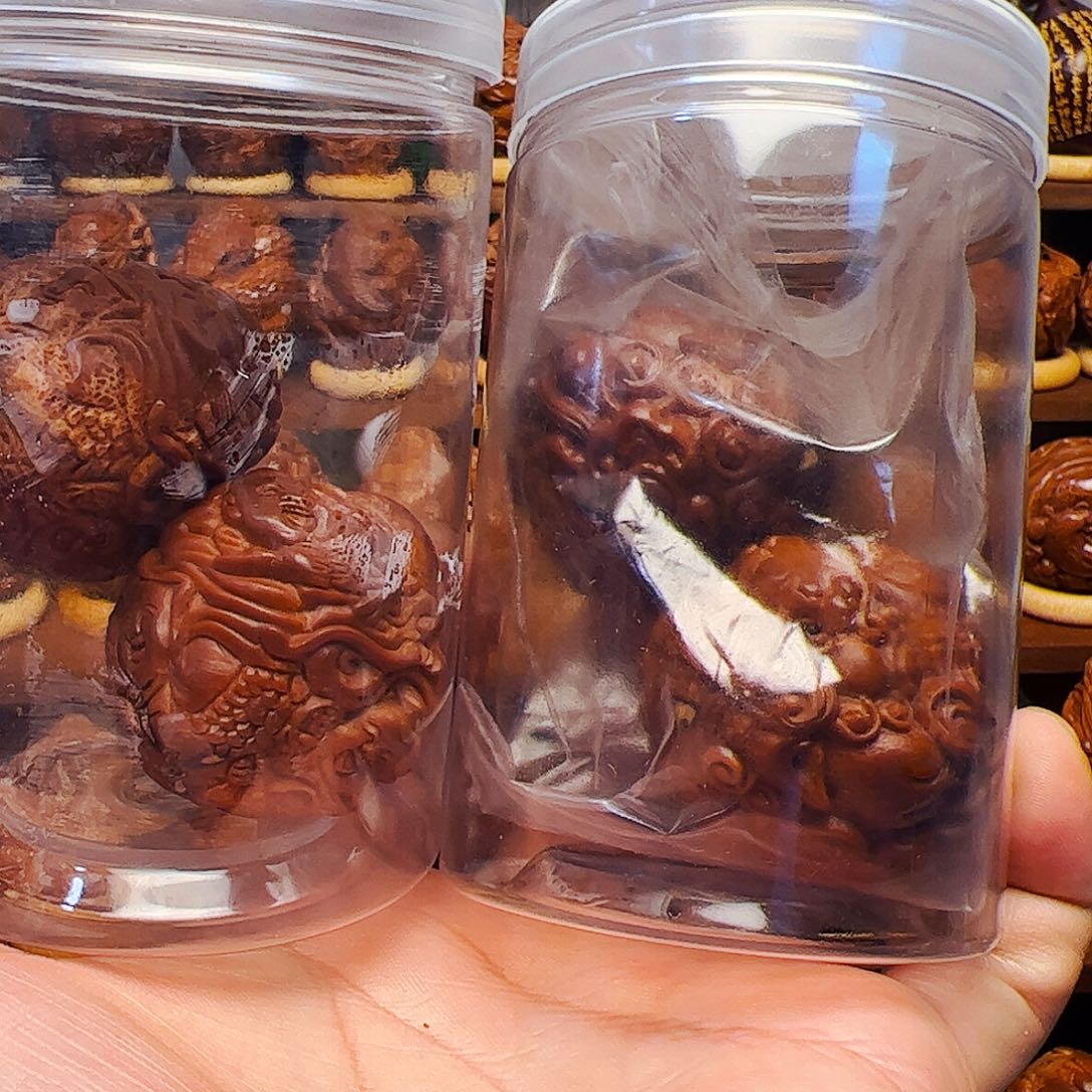 橄榄核手串风****丶财神，皮球