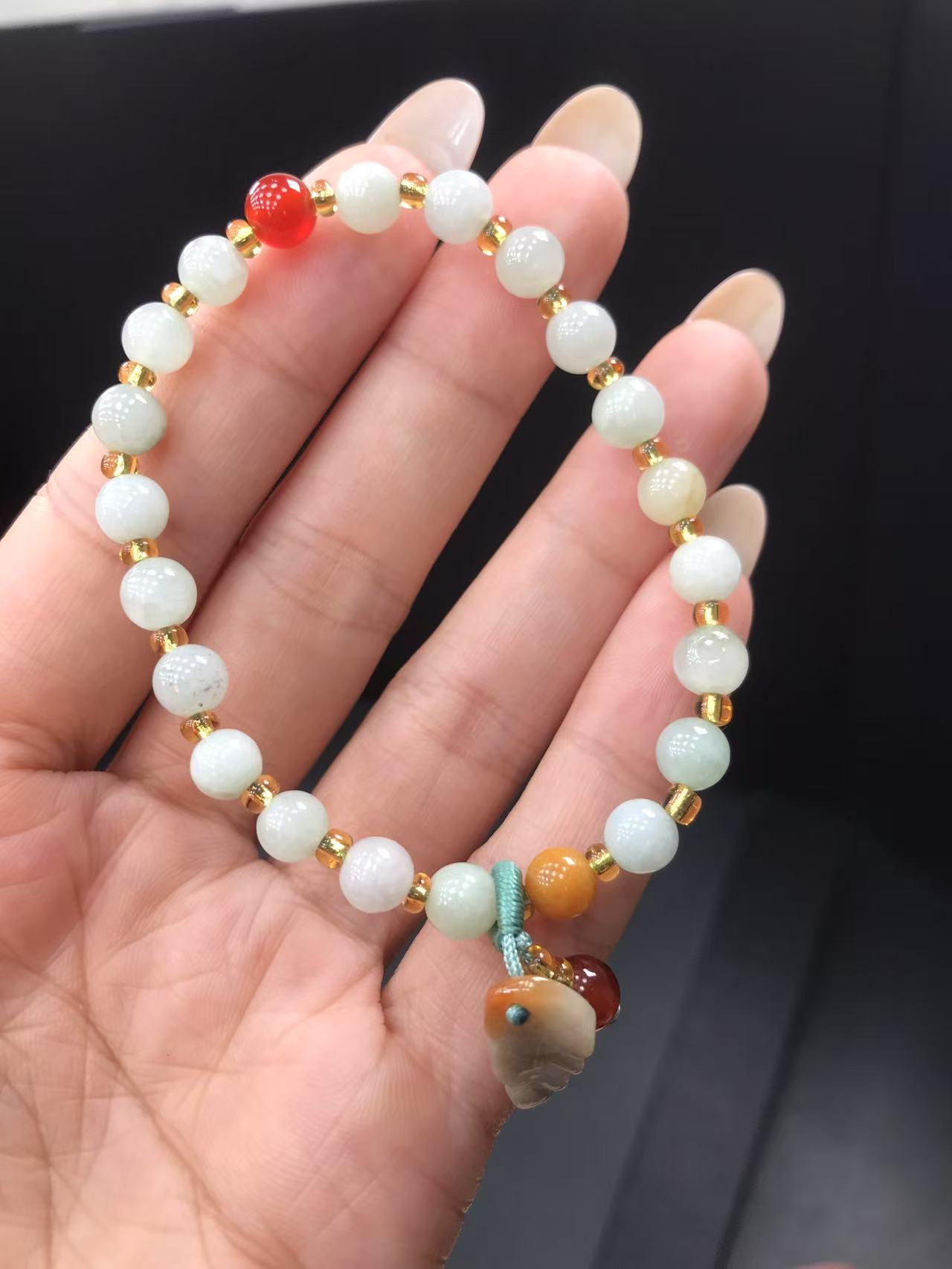 精致翡翠手串