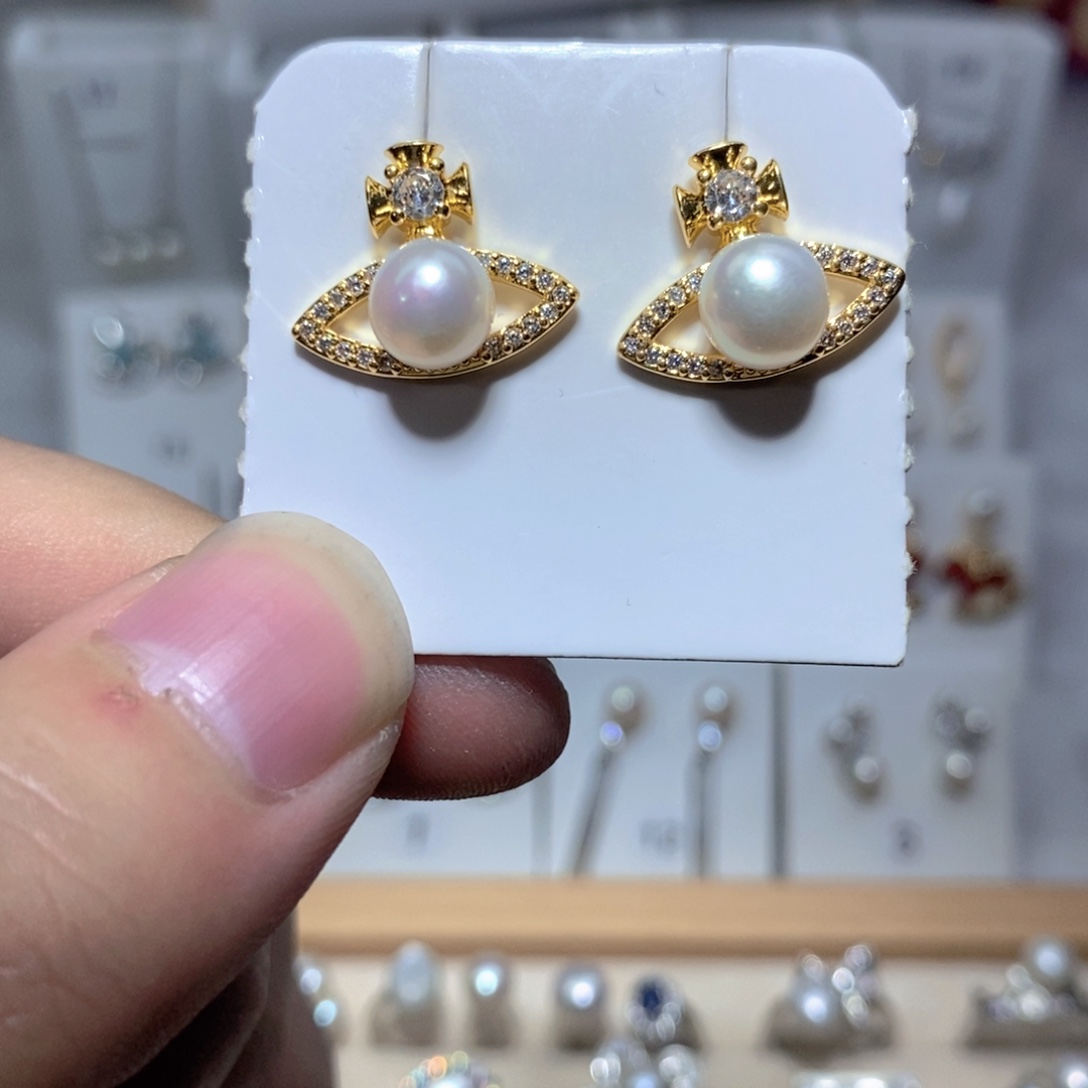 银S925镶嵌淡水珍珠耳饰