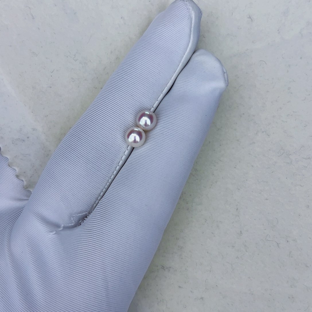 海水珍珠海水akoya天女耳钉5-6mm18K金镶嵌