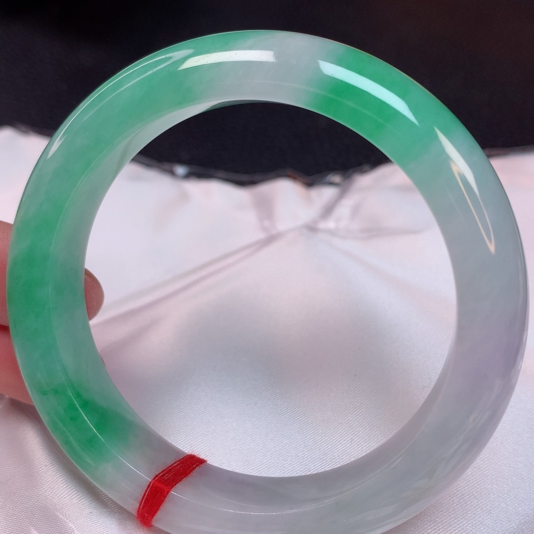 翡翠手镯未镶嵌55 翡翠手镯