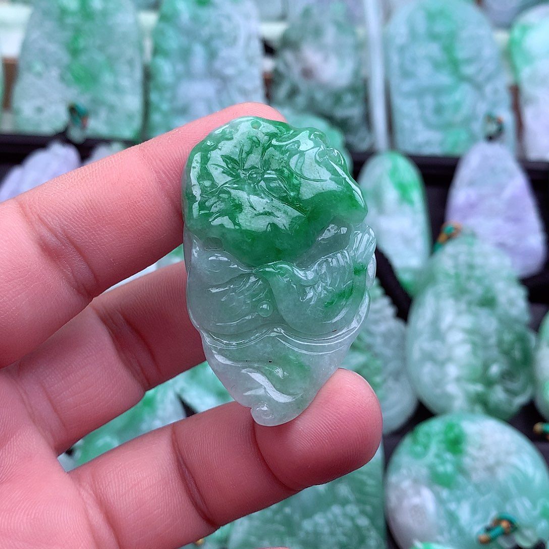 翡翠吊坠(不含链)未镶嵌