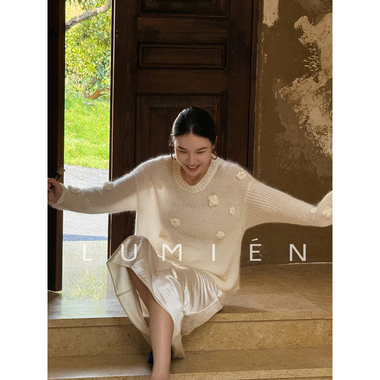 【LUMIEN 新品】“繁花”马海毛蓬松奢华质感天然保暖针织衫LX5FTT95