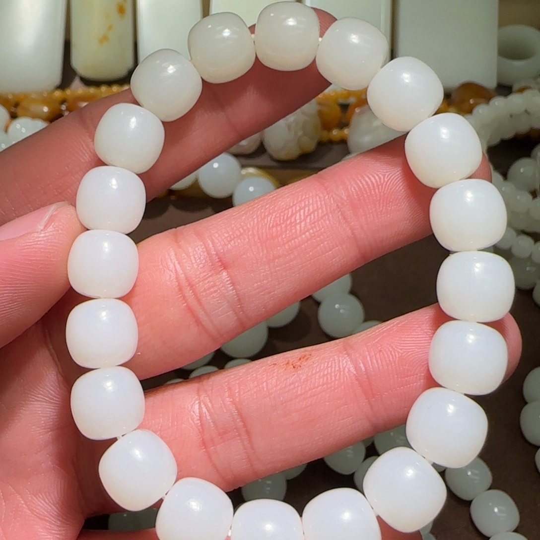 和田玉手链未镶嵌宸**贝