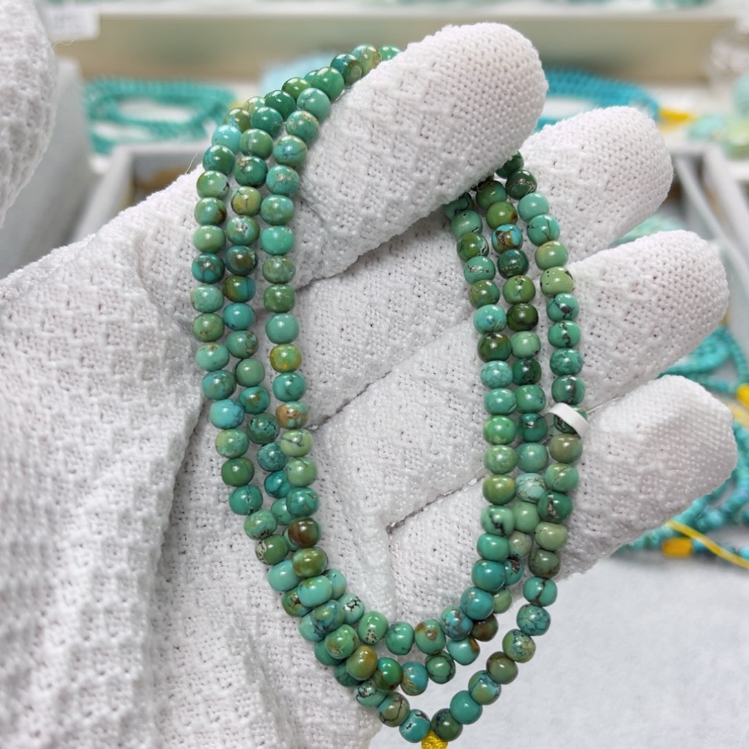 绿松石绿松石未镶嵌