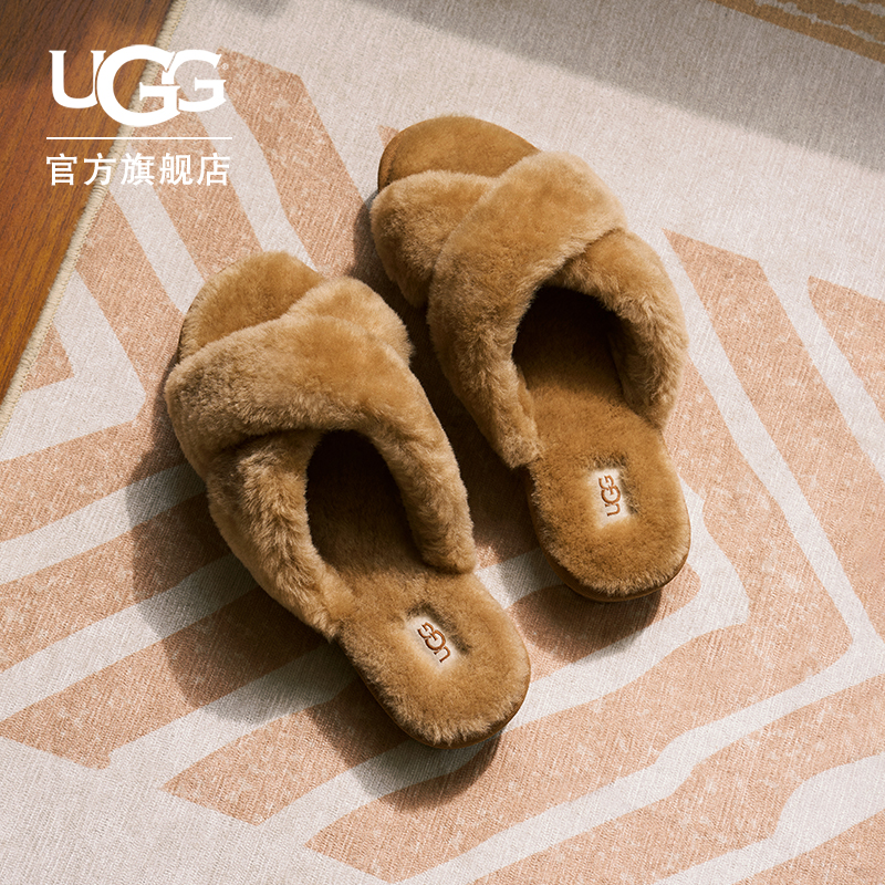 UGG春季女士时尚舒适纯色轻便交叉带厚底露趾毛毛拖鞋1107955-DB