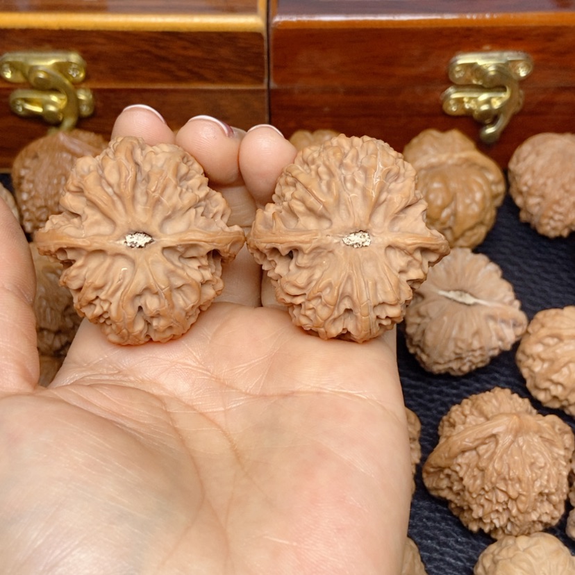 【闪购商品】文玩核桃吊坠用****5苹果园43