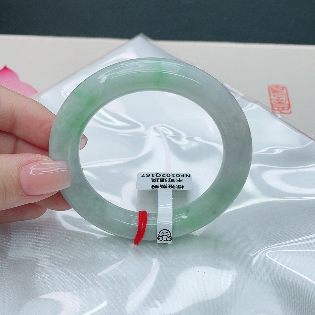 翡翠手镯未镶嵌圆54