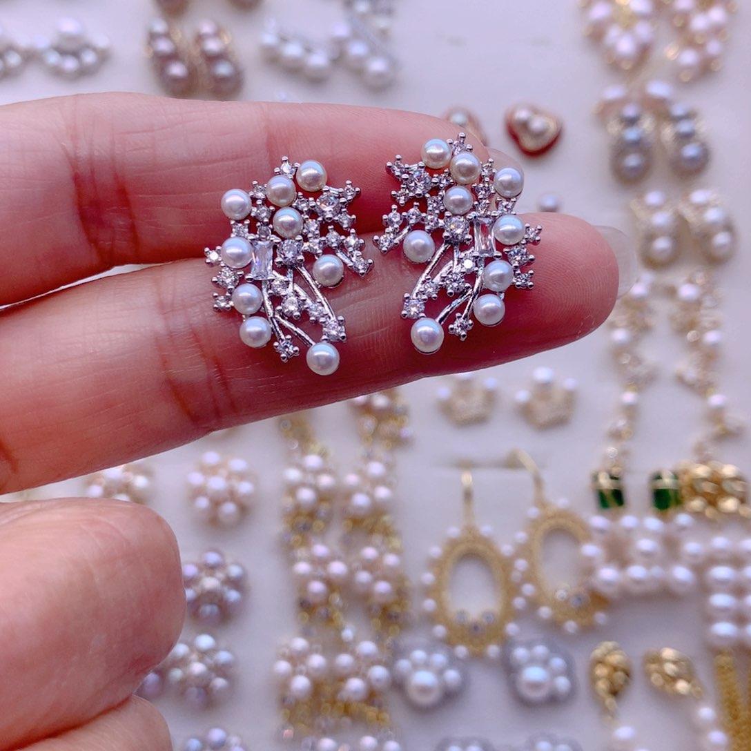 合金淡水珍珠耳饰