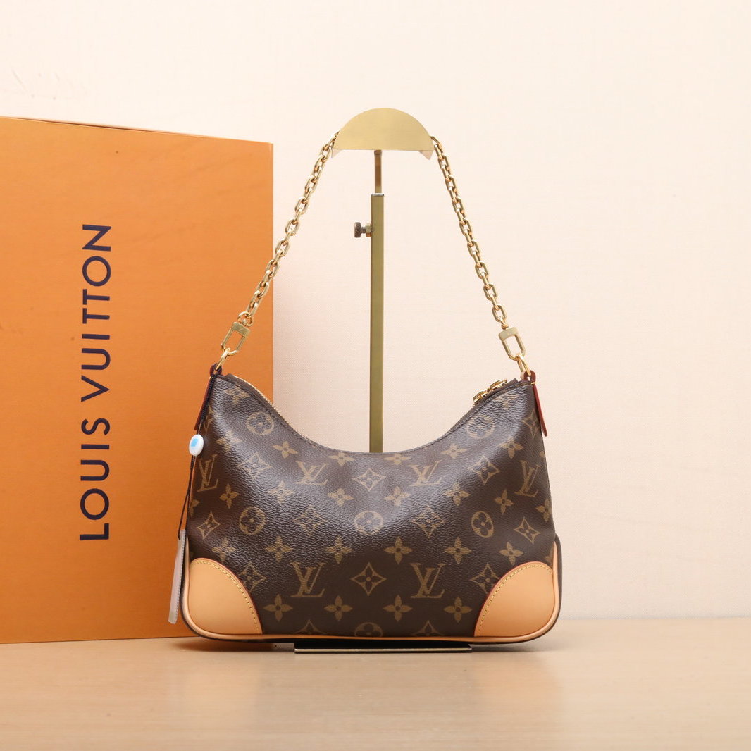 95新 LouisVuitton/路易威登 【黑黑】BOULOGNE 牛角包