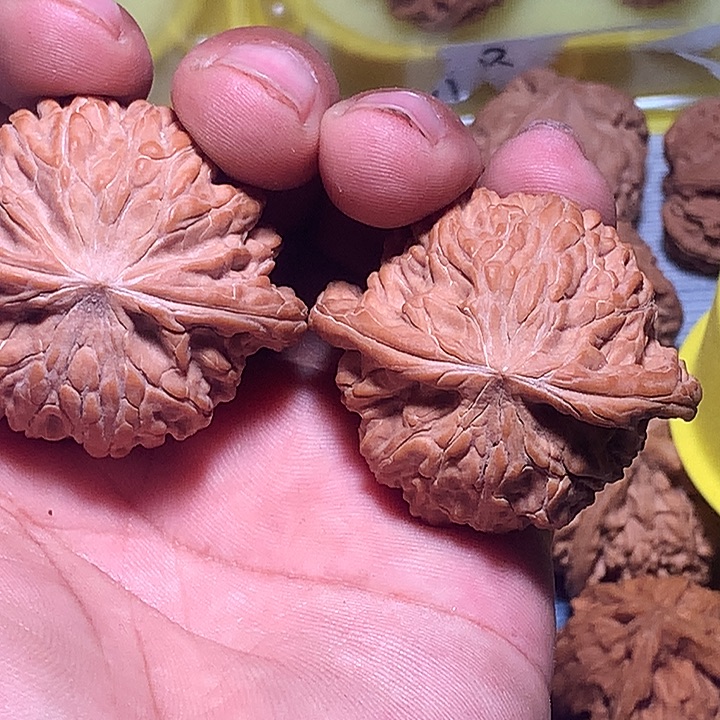 搬***人吊坠文玩核桃磨盘