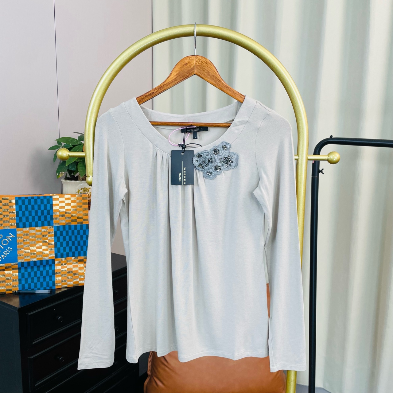 全新未使用 MaxMara  灰色花卉长袖 带吊牌