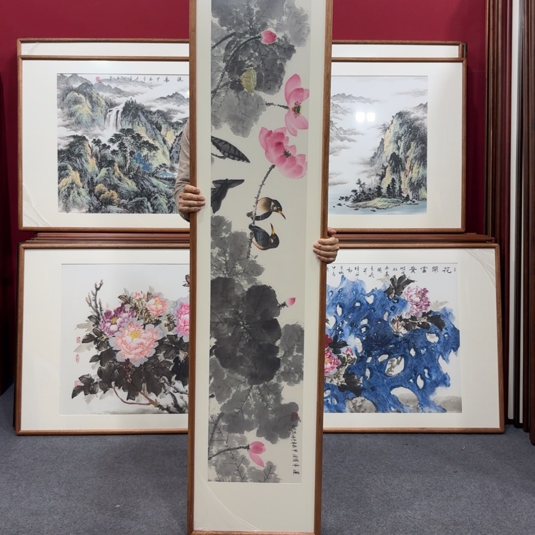 国画带框绘画210/40尺寸