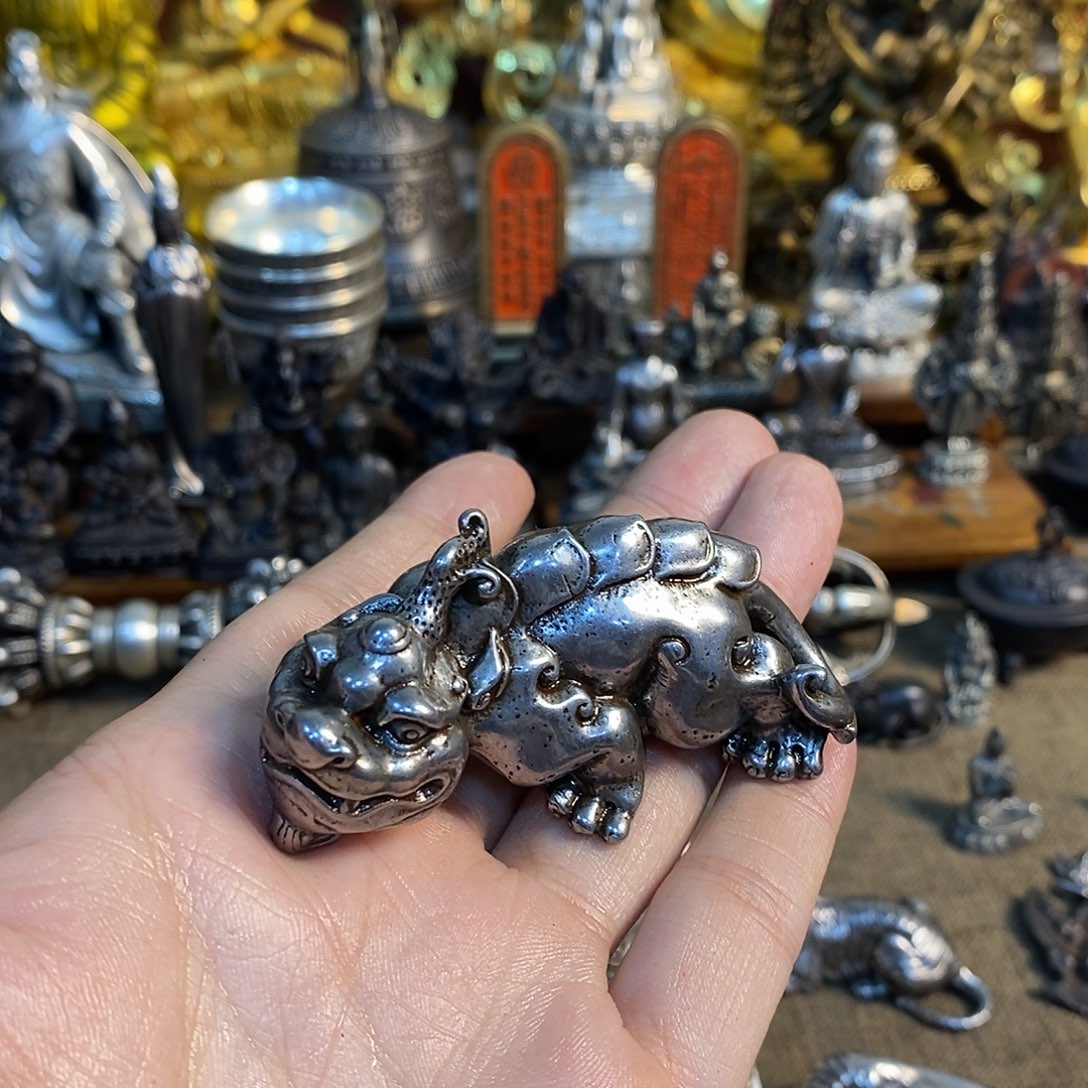 精品铜器摆件收收藏藏