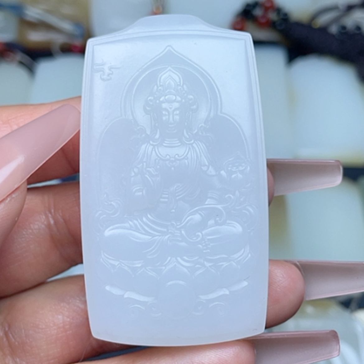 【闪购商品】颈饰未镶嵌和田玉