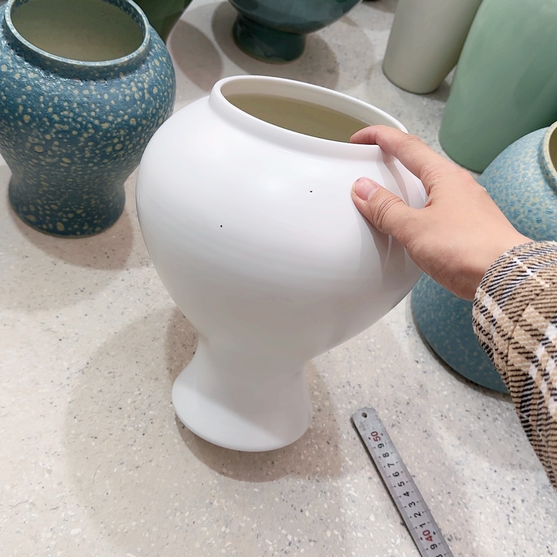 摆件微瑕有孔微瑕