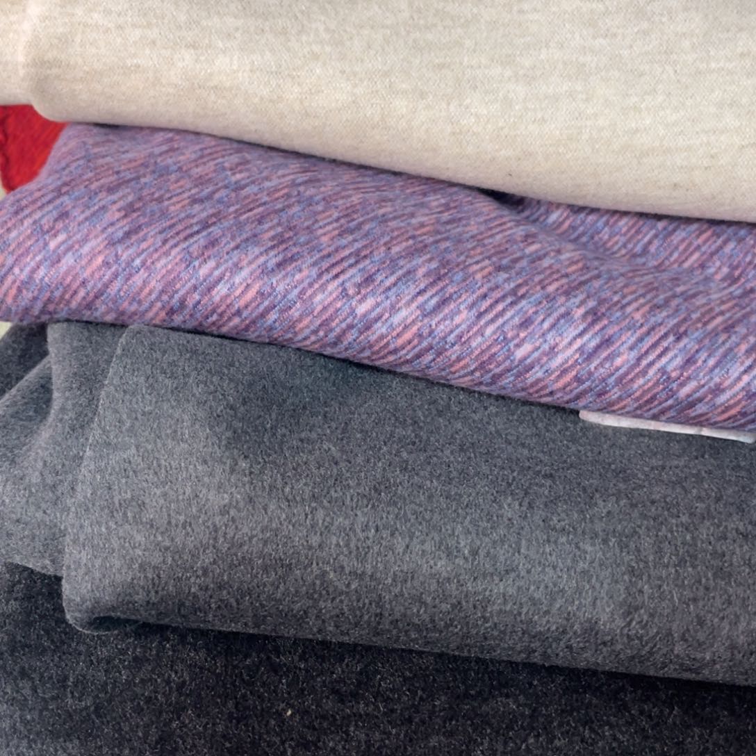 订做03上衣米白色蚕丝羊毛裤1.2米