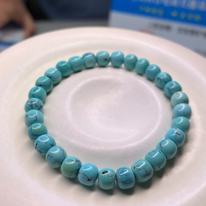 绿松石配饰未镶嵌小***?