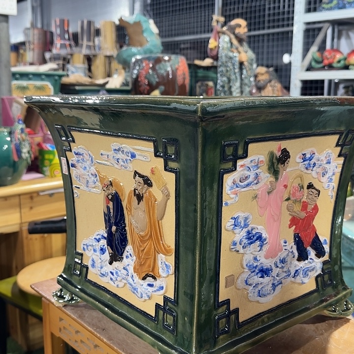 红陶勇**人岭南100,000花盆