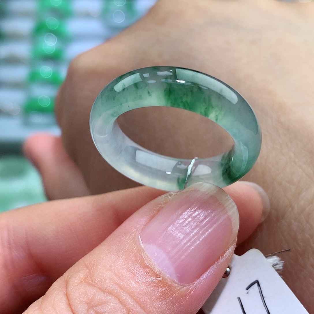 翡翠戒指未镶嵌17号