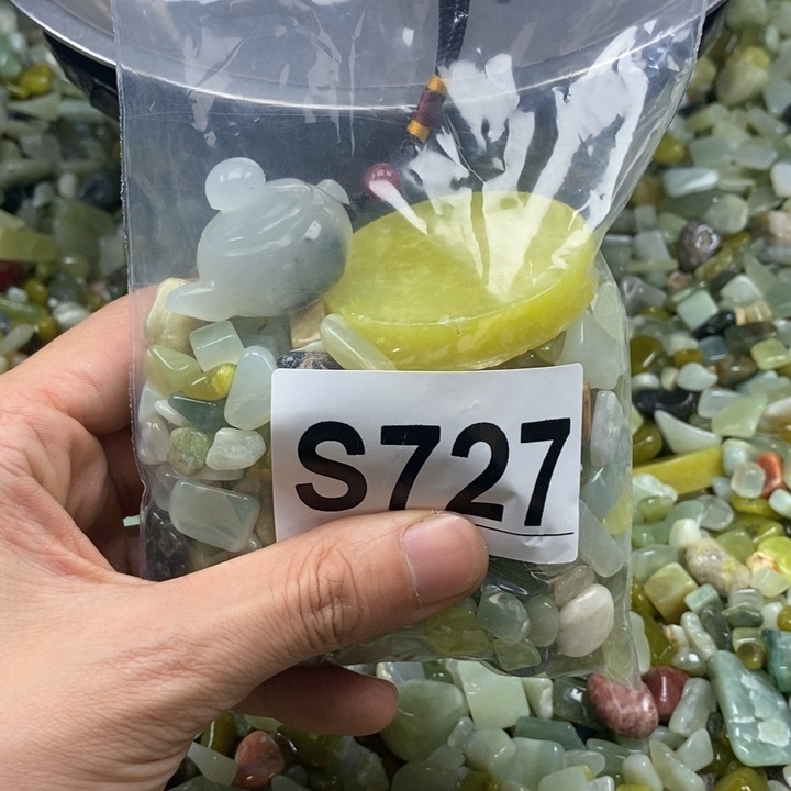 蛇纹石玉未镶嵌鱼缸石