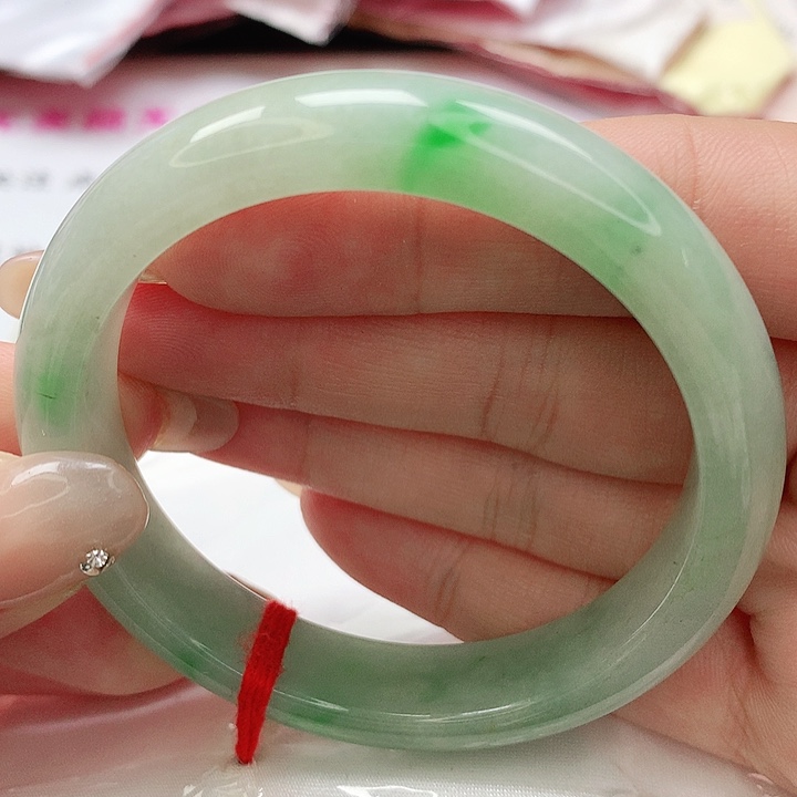 翡翠手镯未镶嵌缅甸天然A货翡翠