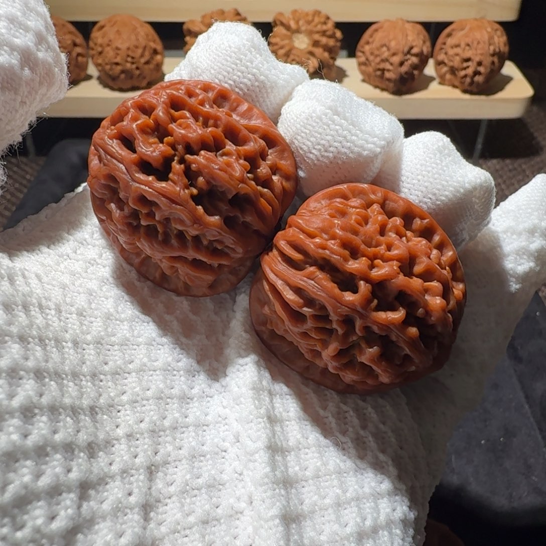 云***杉吊坠文玩核桃34全品荔枝纹