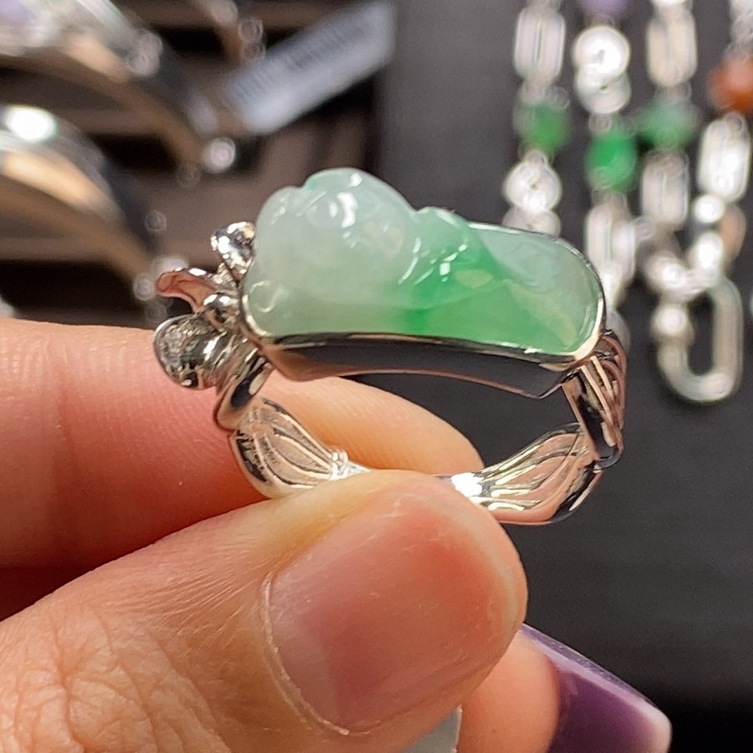 颈饰银S925镶嵌翡翠16863