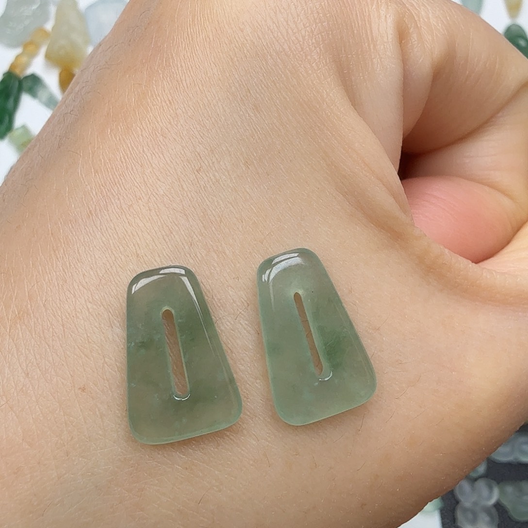 定制翡翠未镶嵌方扣