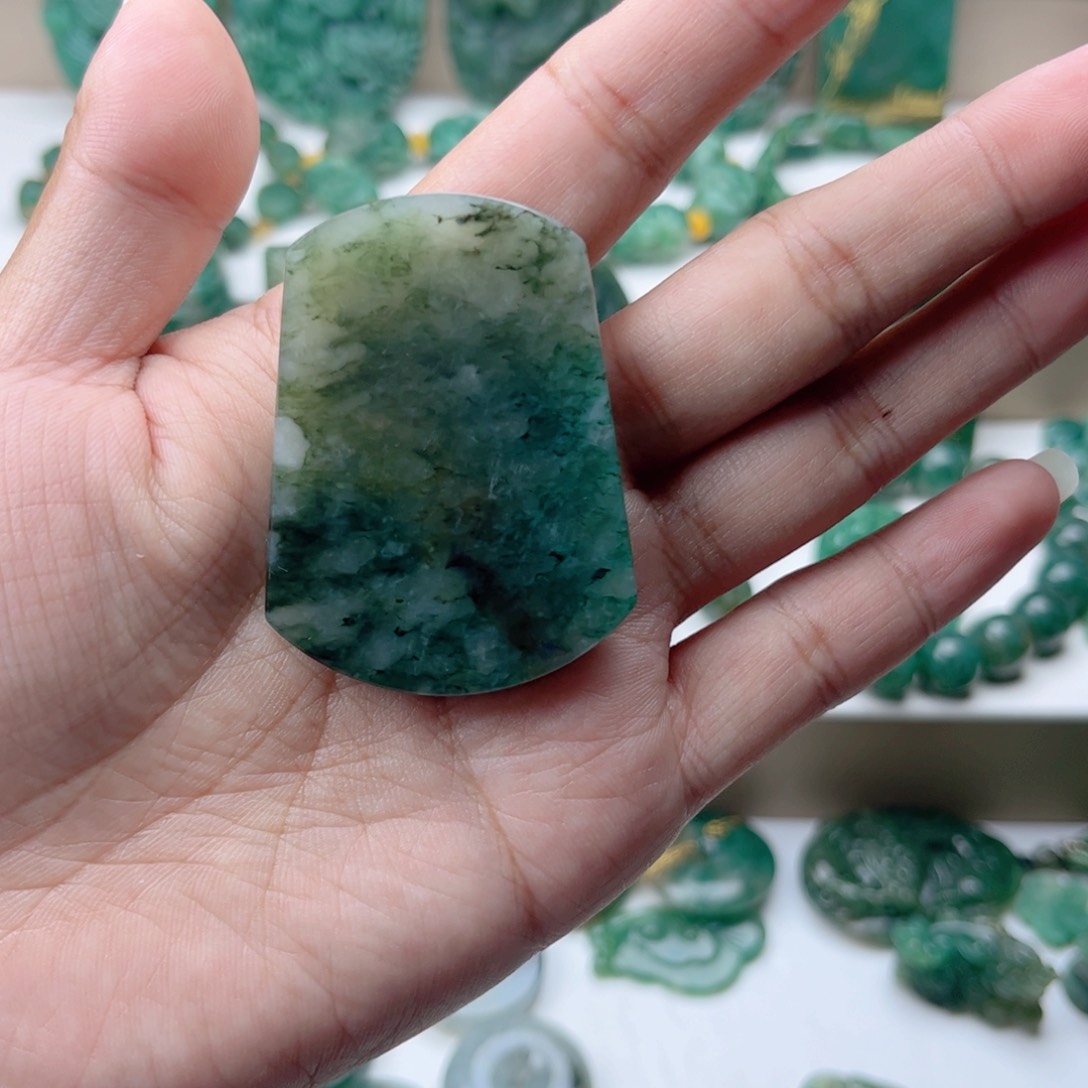 北***6独山玉未镶嵌挂件