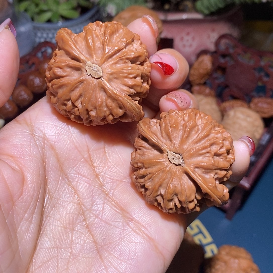 文玩核桃把件43宫灯