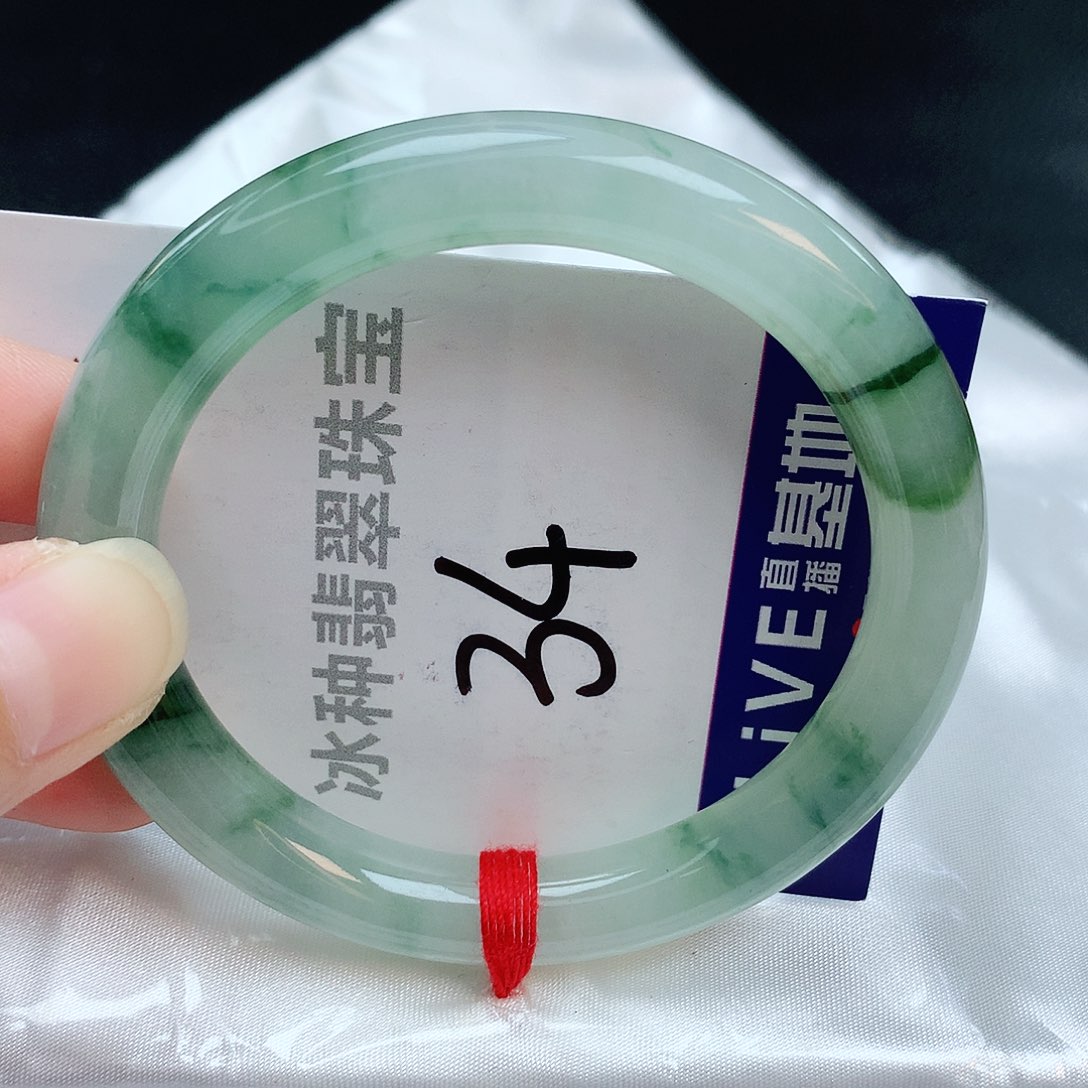 翡翠手镯未镶嵌缅甸天然A货翡翠手镯