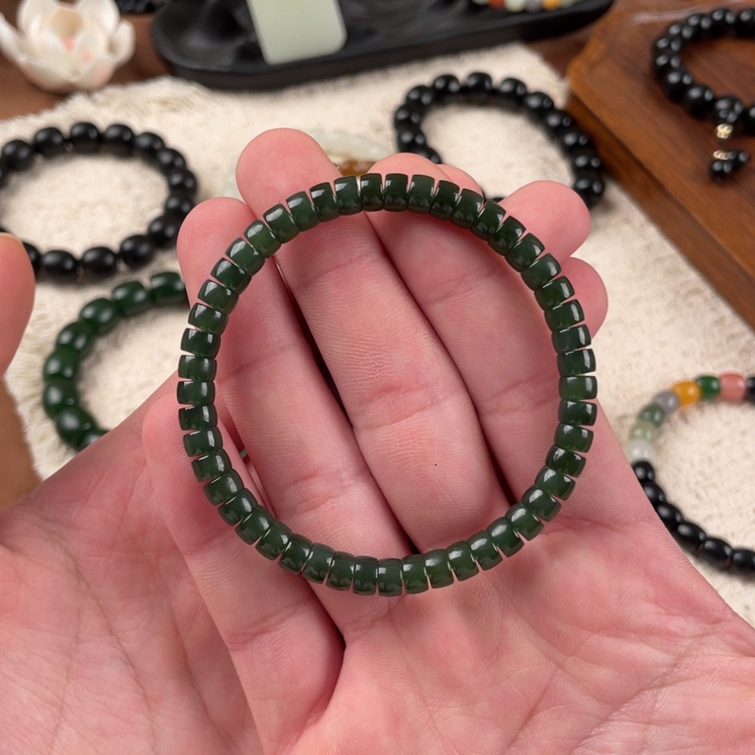 未镶嵌手串和田玉