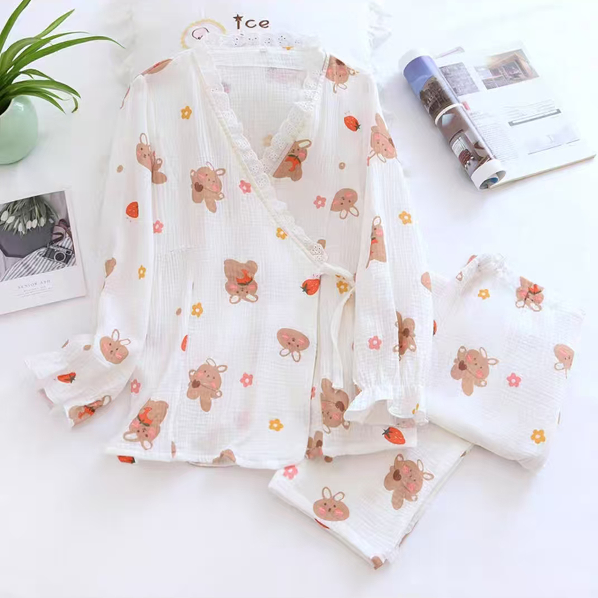 时尚V领女蕾丝拼接减龄款甜美风时尚家居套装亲肤长袖长裤6D965