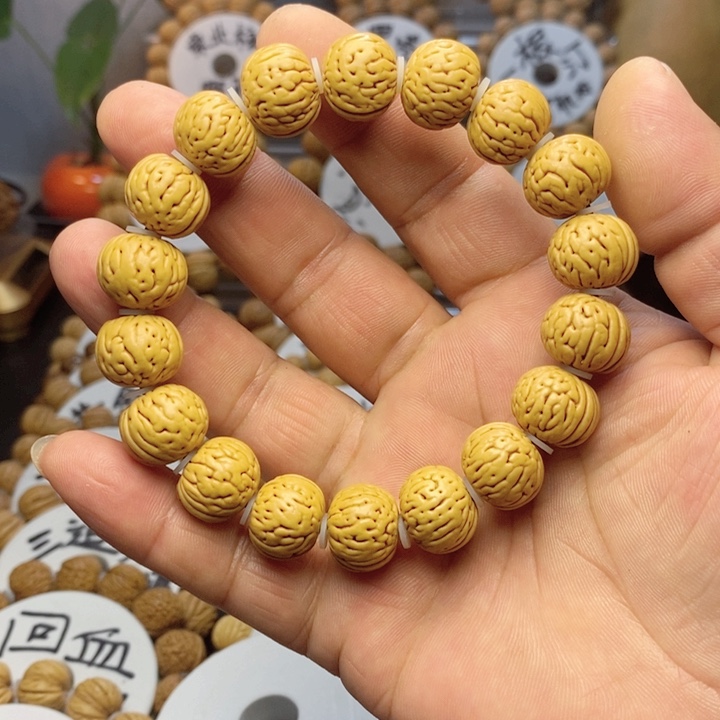 【闪购商品】小**?桃核雕刻手串手链