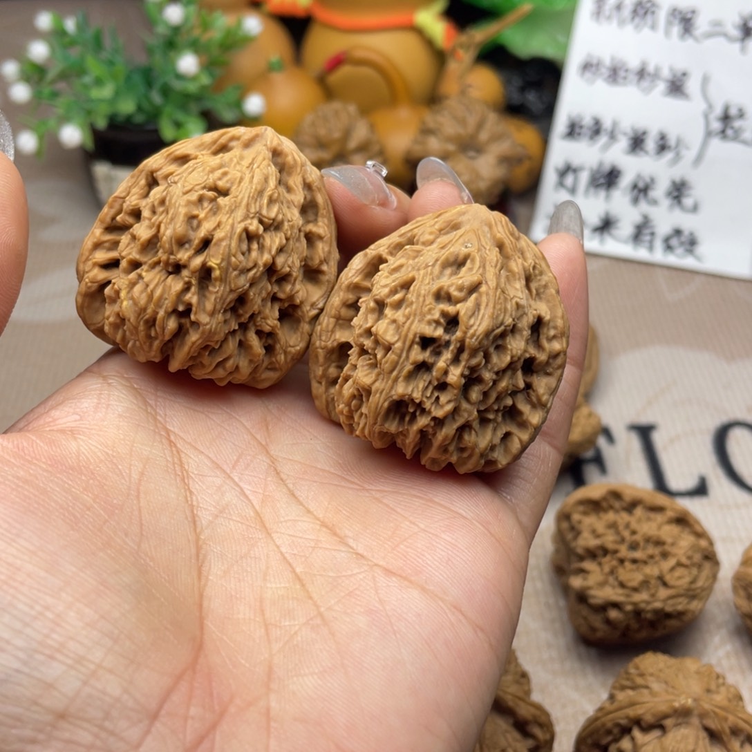 大***哥吊坠文玩核桃涿鹿南疆