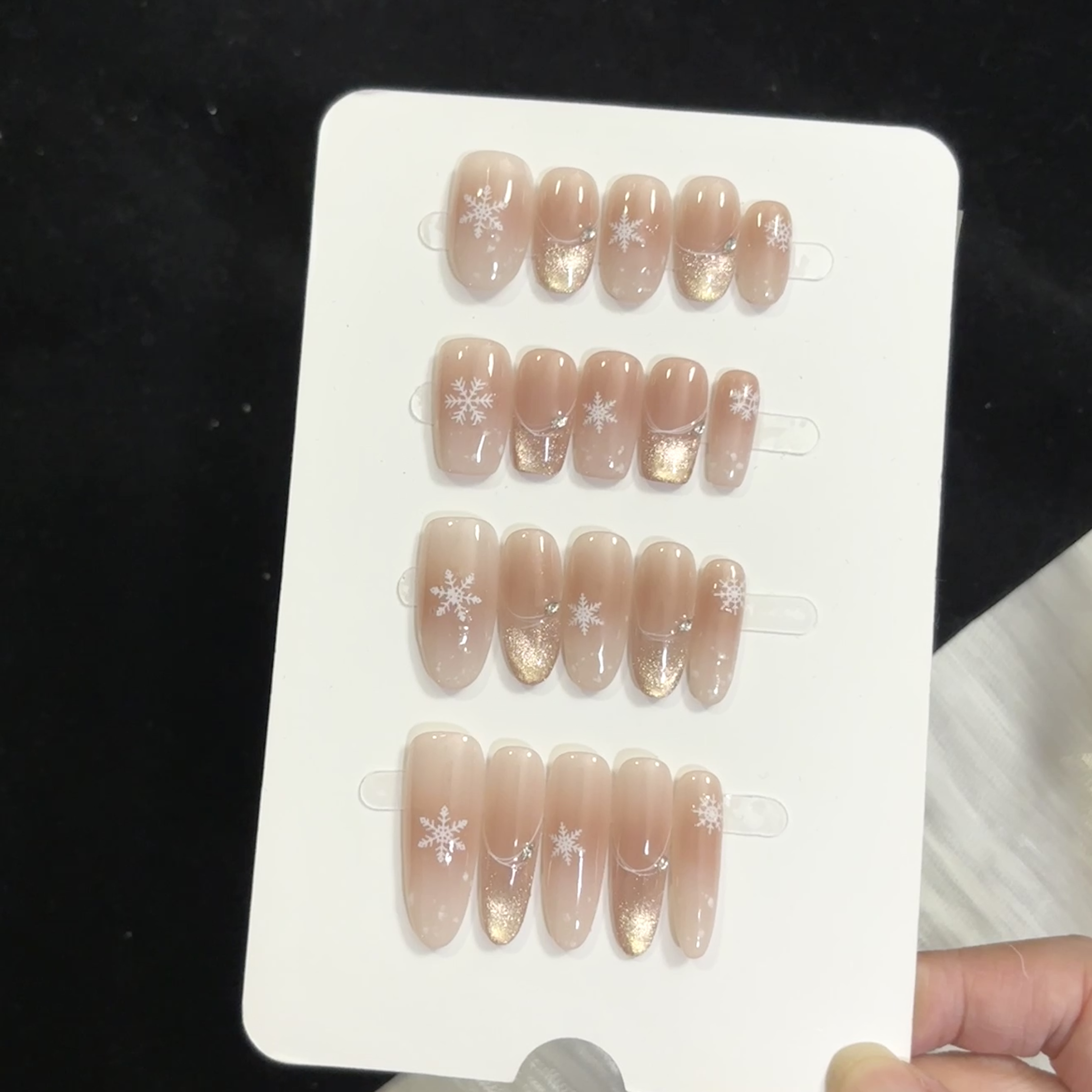 【初雪】纯手工穿戴甲，默认无盒子，无工具包