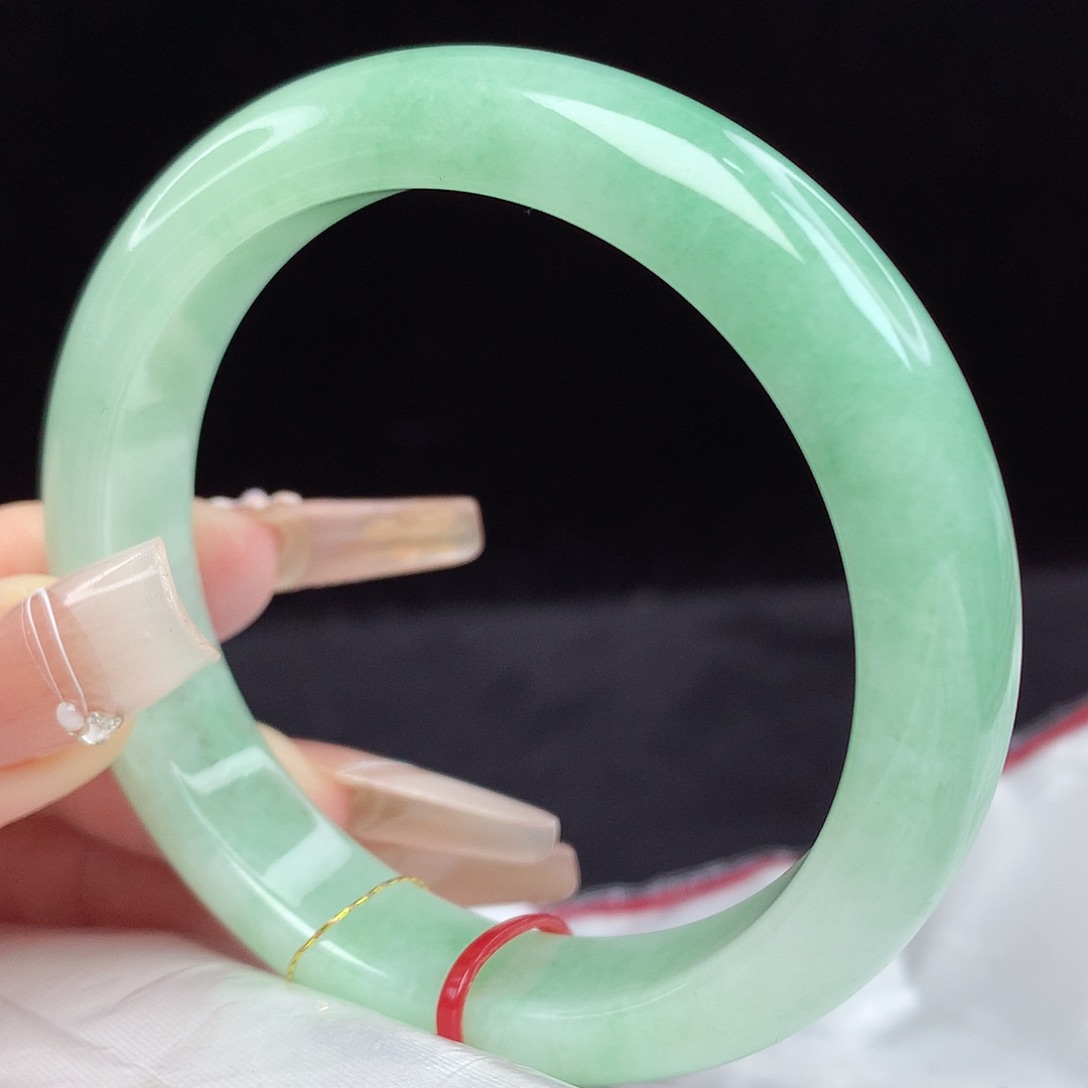 翡翠手镯未镶嵌54圈2759