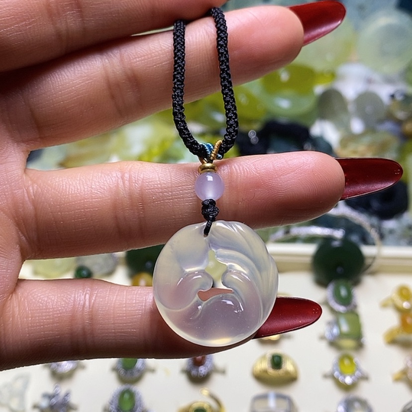 【闪购商品】蛇纹石玉颈饰未镶嵌