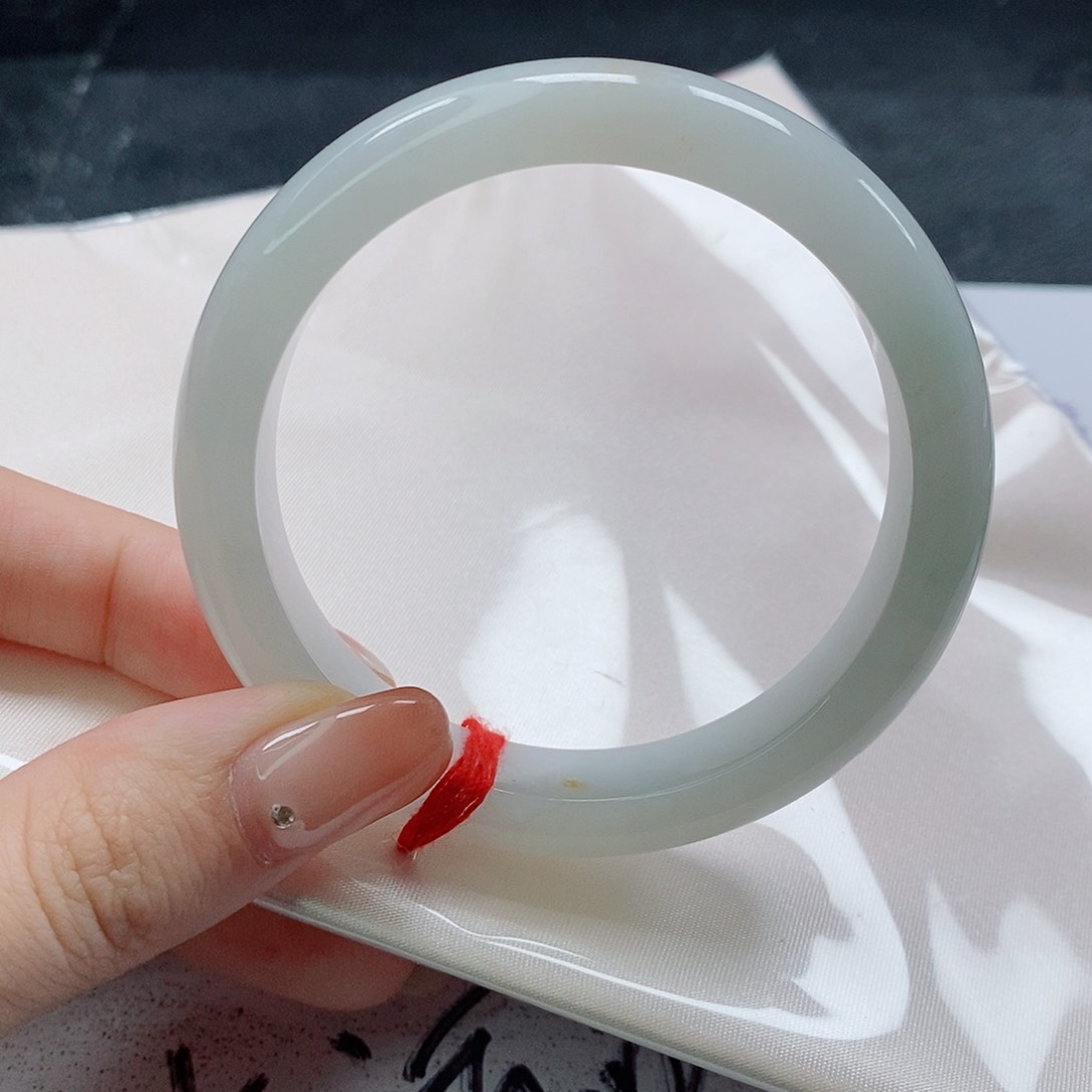 【闪购商品】未镶嵌手镯翡翠486号