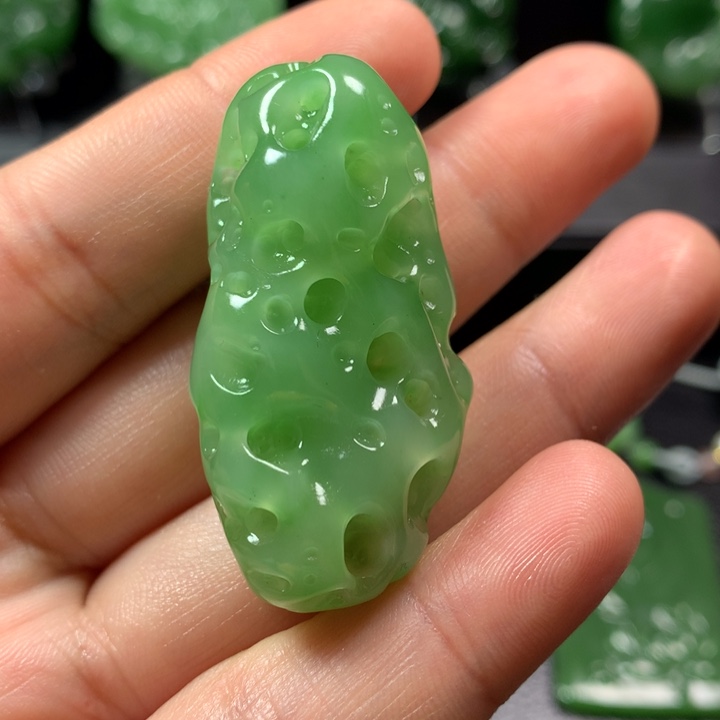 A***n和田玉未镶嵌颈饰