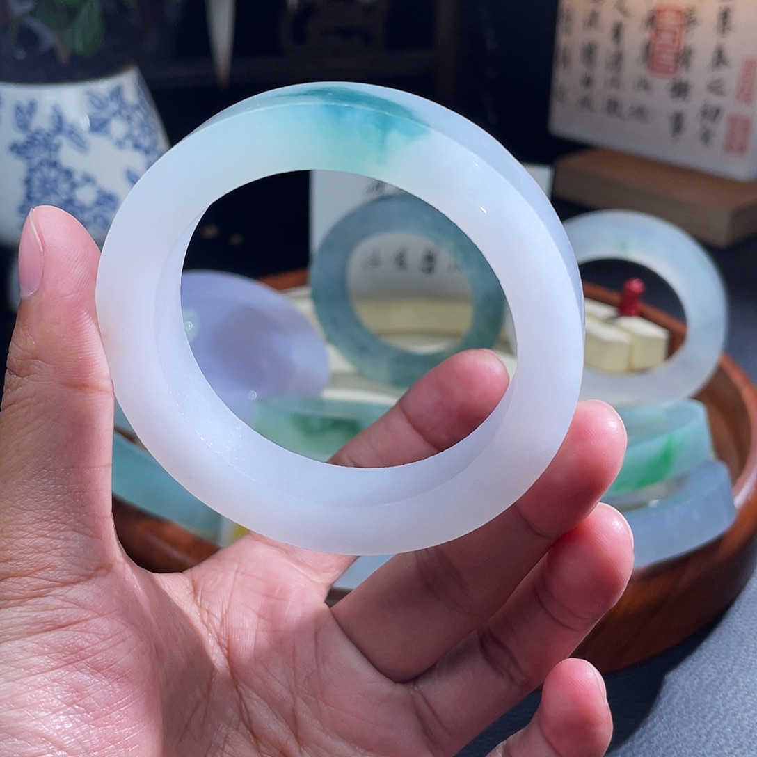 定制翡翠未镶嵌缅甸天然翡翠A货