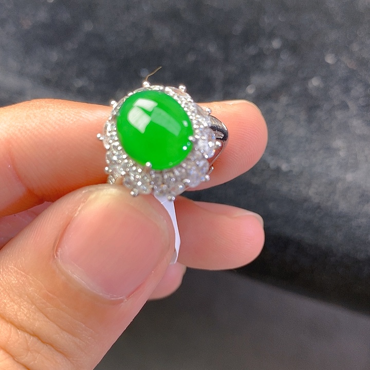 【闪购商品】翡翠颈饰银S925镶嵌翡翠