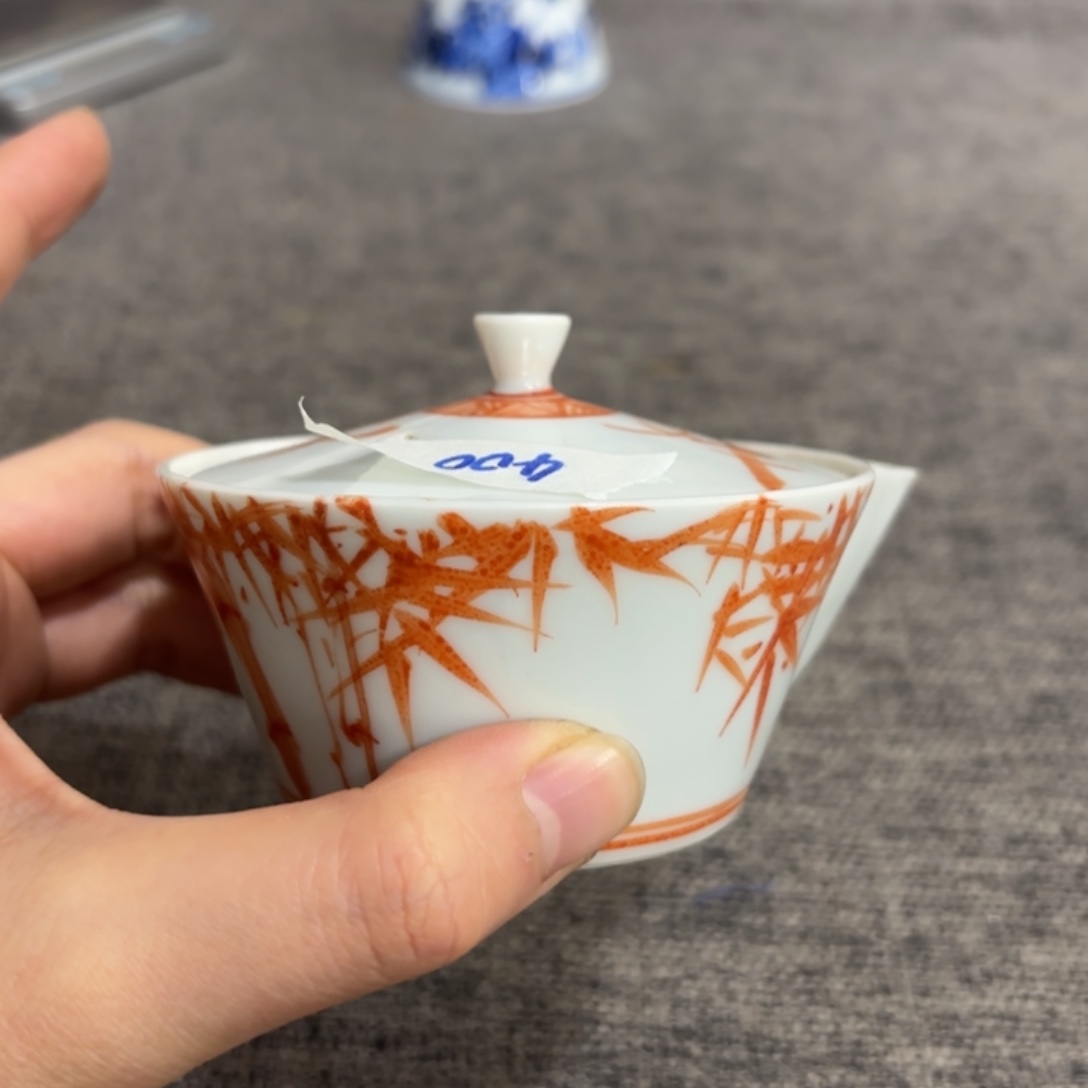 陈***帆非常好看漂亮的物品 