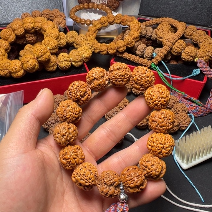 金刚菩提手串21的4瓣