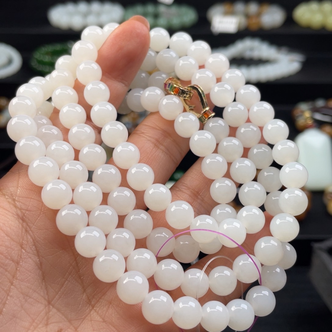 和田玉手串未镶嵌沈*彤