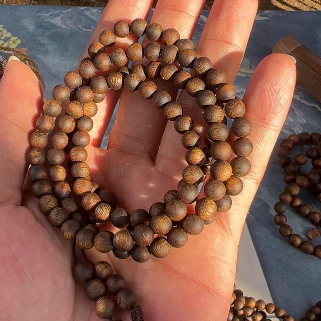 相***生手串沉香0.6圆珠多圈14克