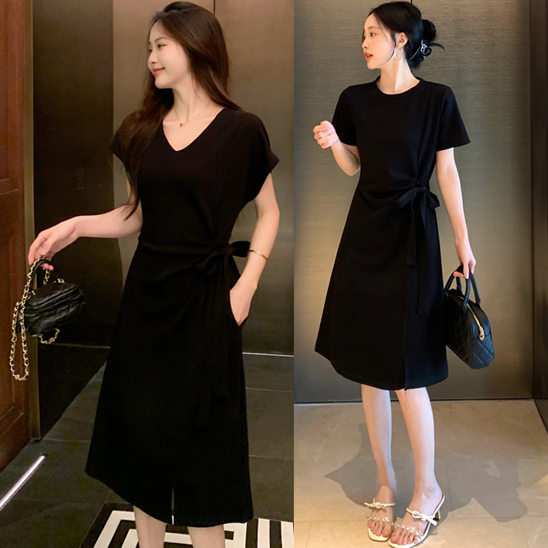 2025夏季新款短袖赫本风小黑裙遮肚子显瘦时尚气质系带连衣裙