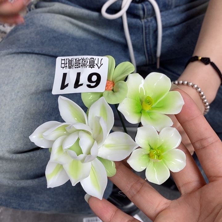 摆件陶瓷材料加工