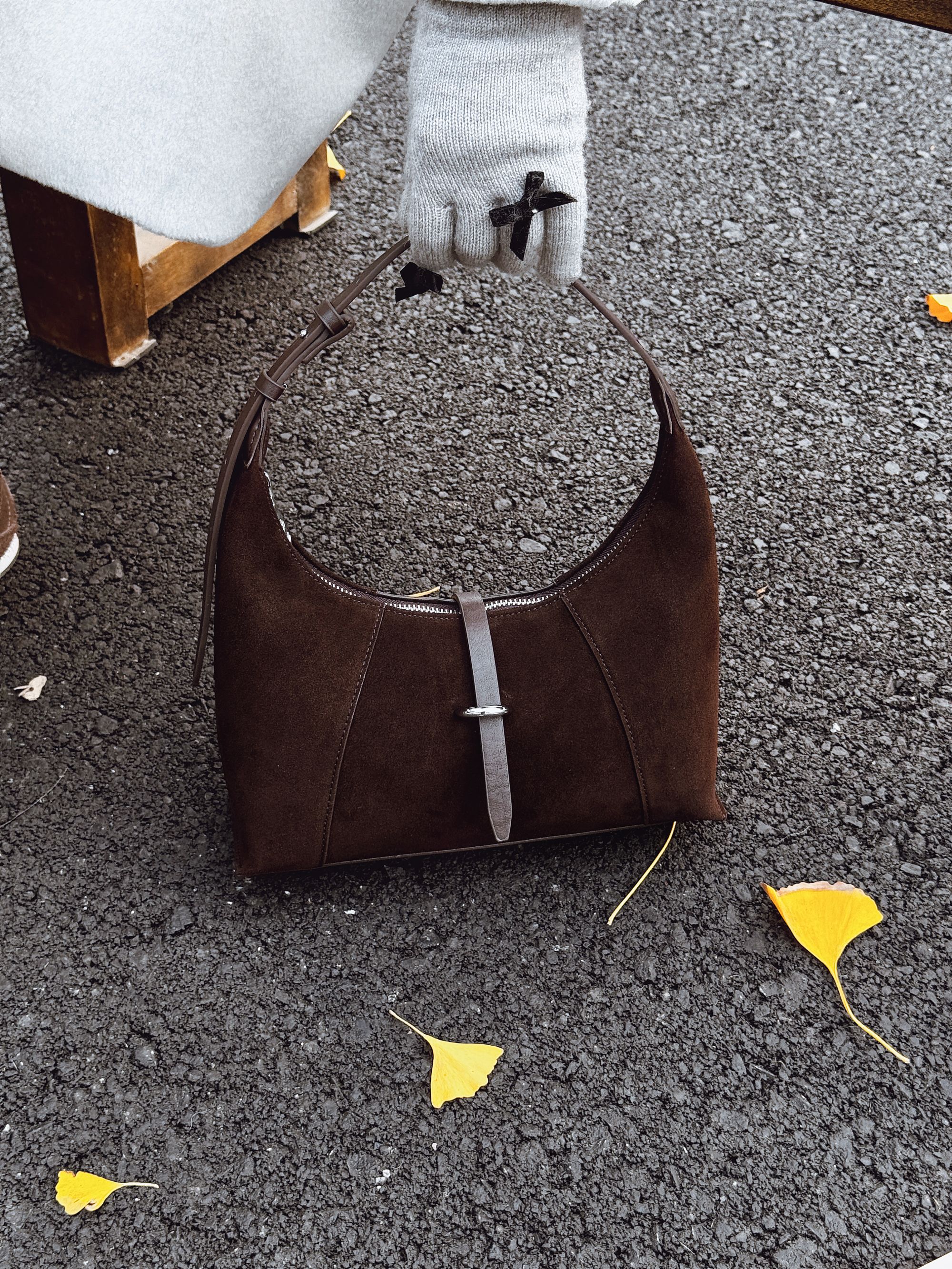 2025新款秋冬磨砂牛皮腋下包女高级感小众单肩斜挎包手提包10013